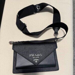 PRADA Saffiano mini/envelope bag NEVER USED